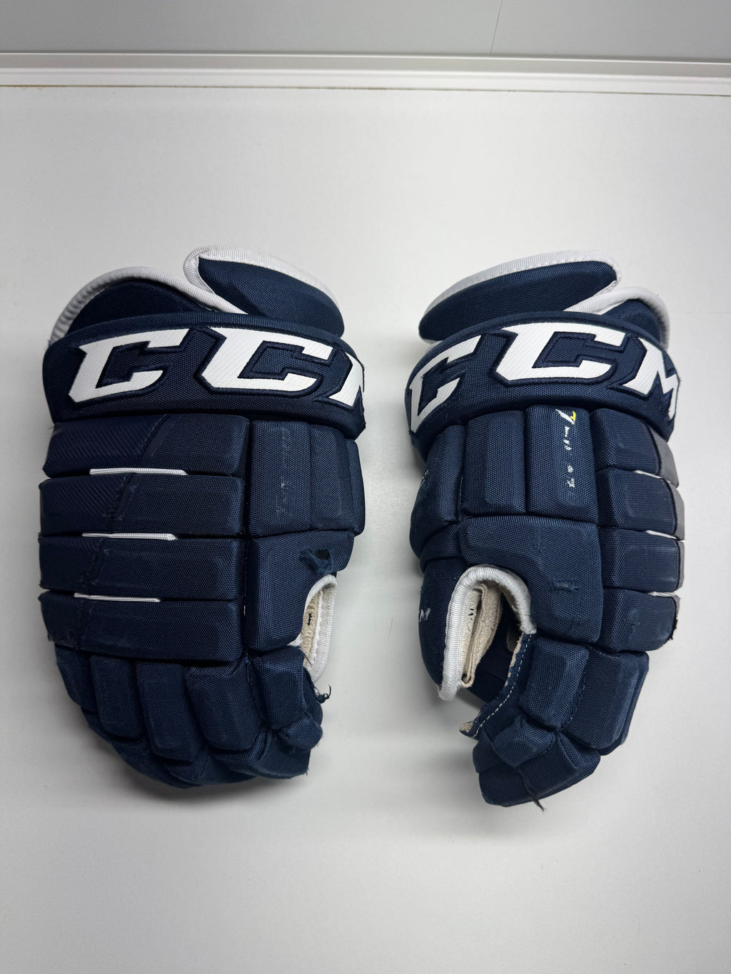 CCM Tacks 4R PRO Gloves SR 14/36 CM
