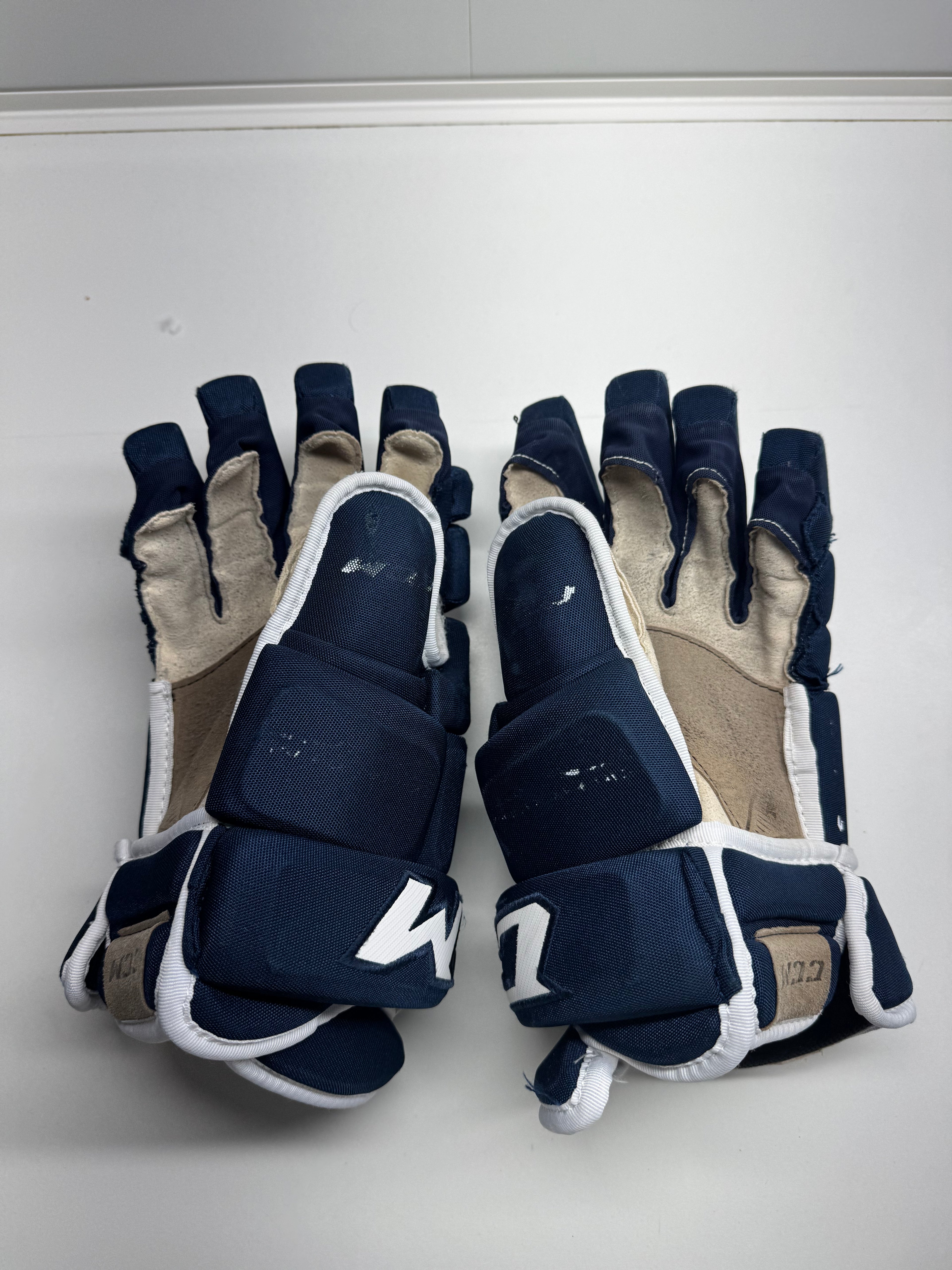CCM Tacks 4R PRO Gloves SR 14/36 CM