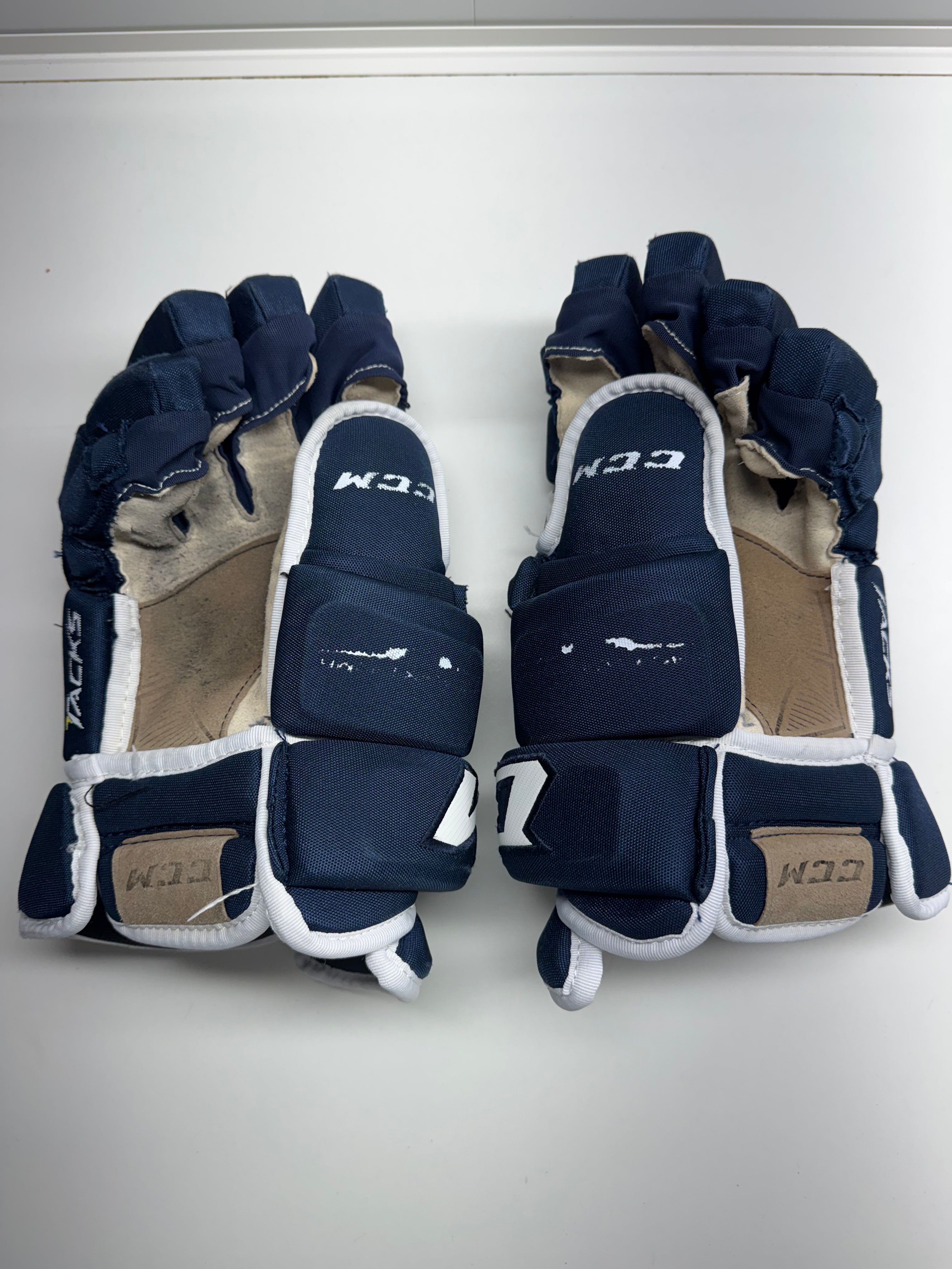 CCM Tacks 4R PRO Gloves SR 14/36 CM