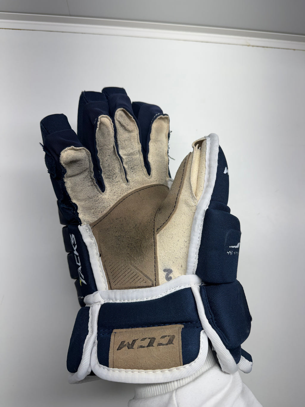 CCM Tacks 4R PRO Gloves SR 14/36 CM