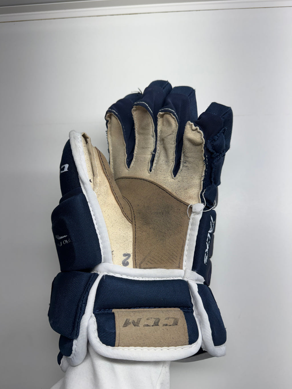CCM Tacks 4R PRO Gloves SR 14/36 CM