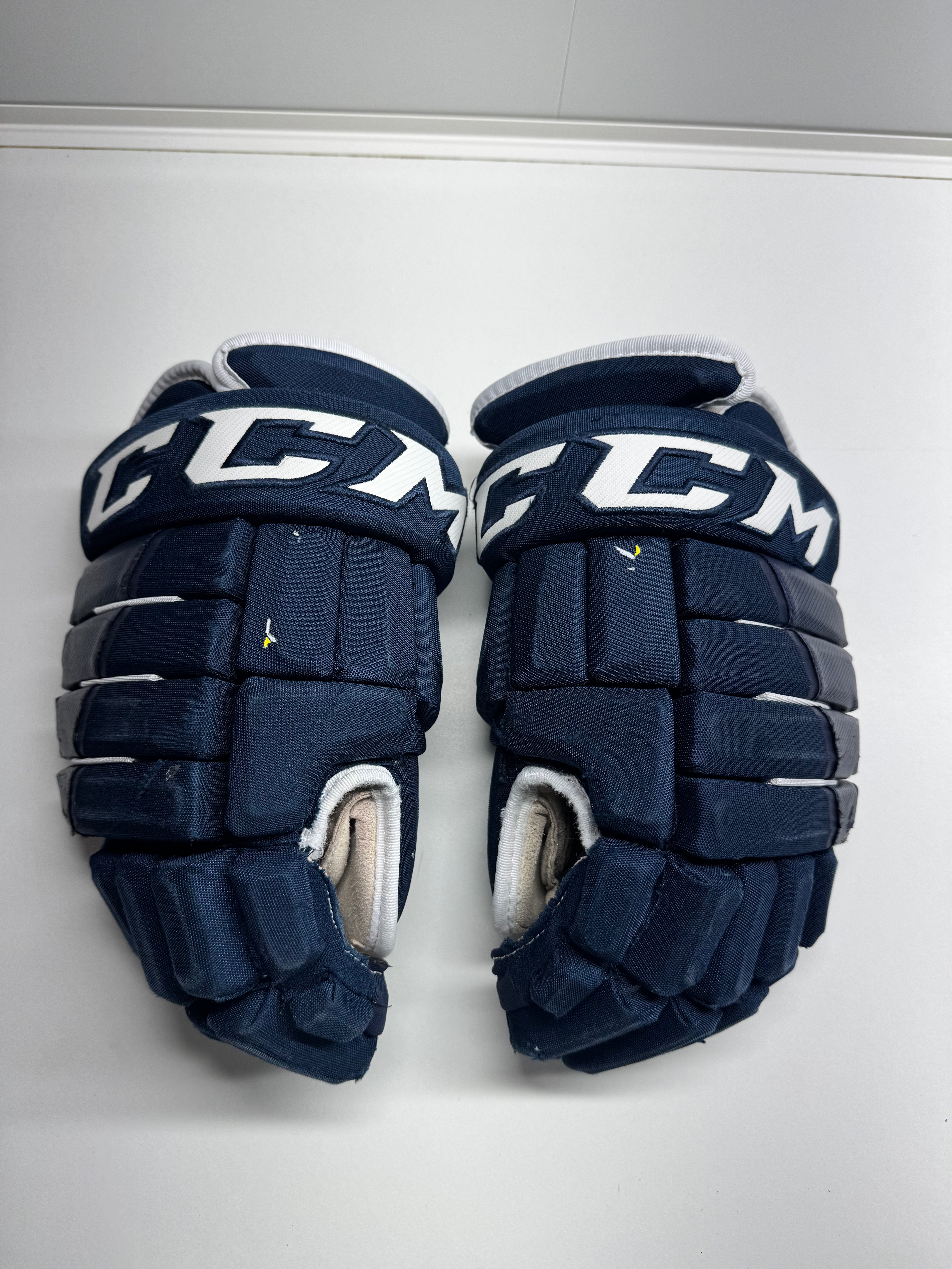 CCM Tacks 4R PRO Gloves SR 15/38 CM