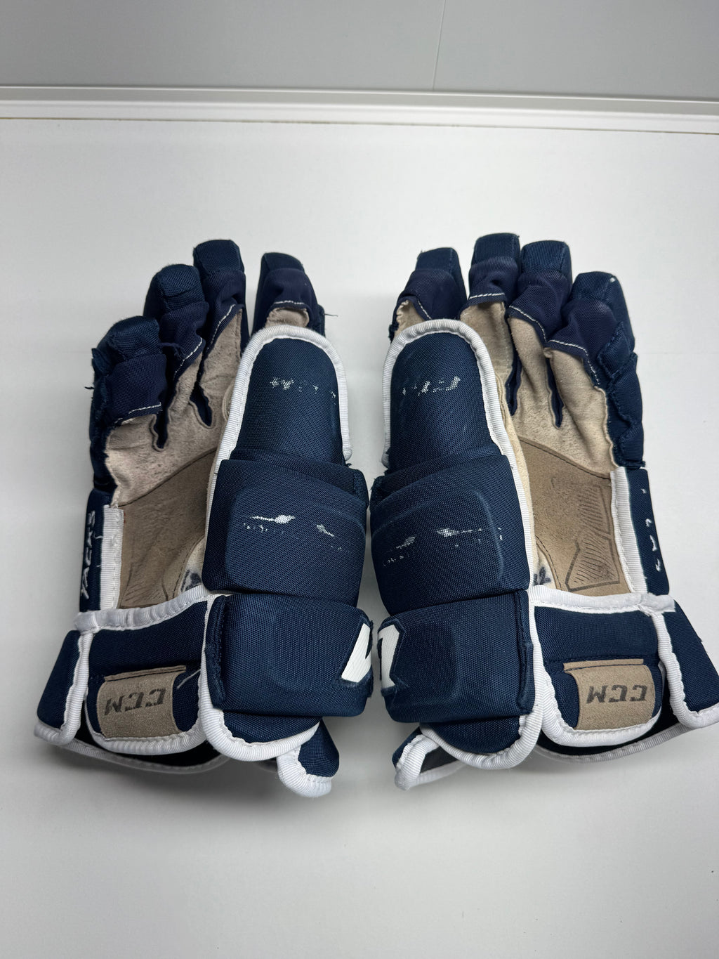 CCM Tacks 4R PRO Gloves SR 15/38 CM