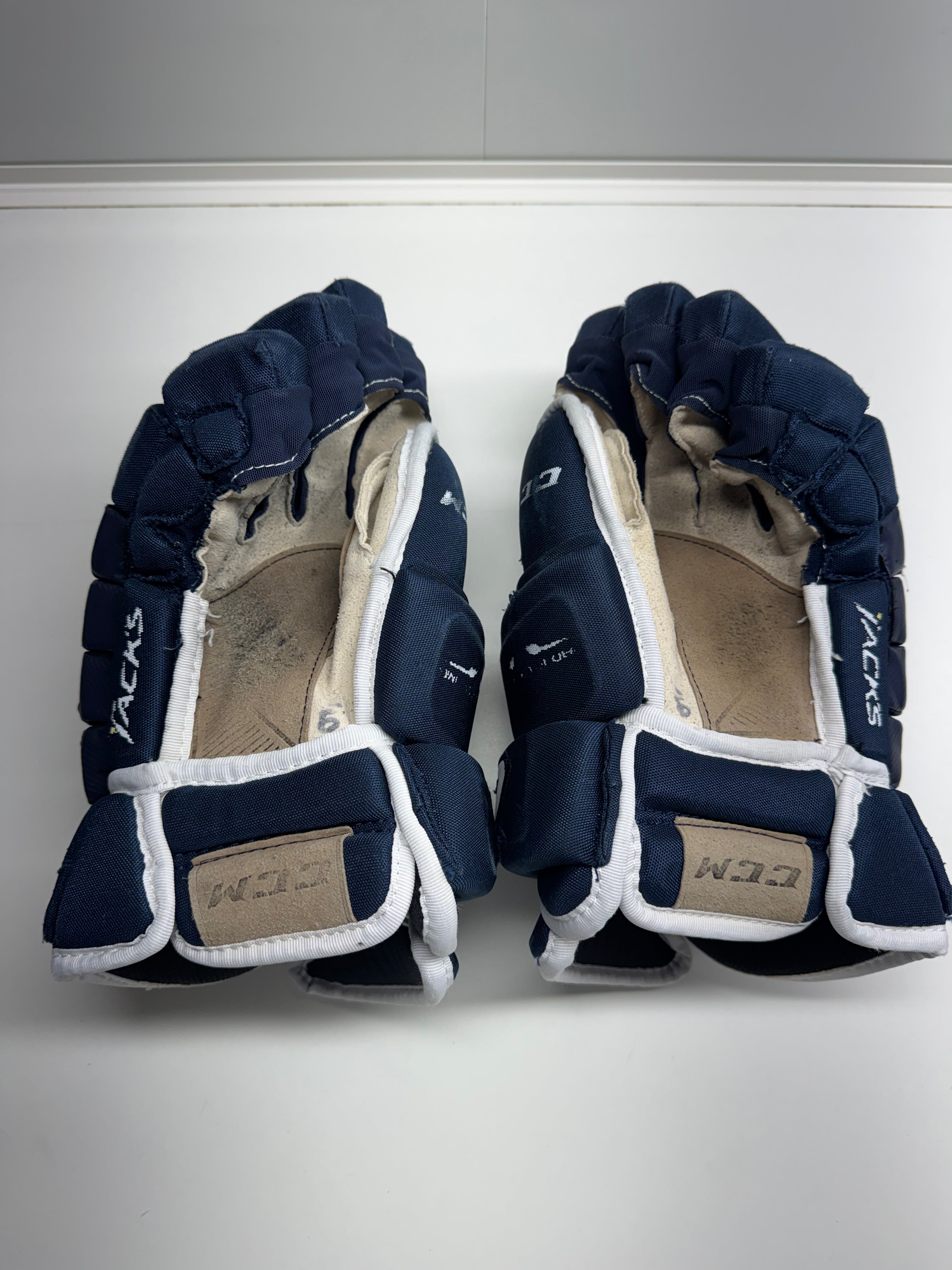CCM Tacks 4R PRO Gloves SR 14/36 CM