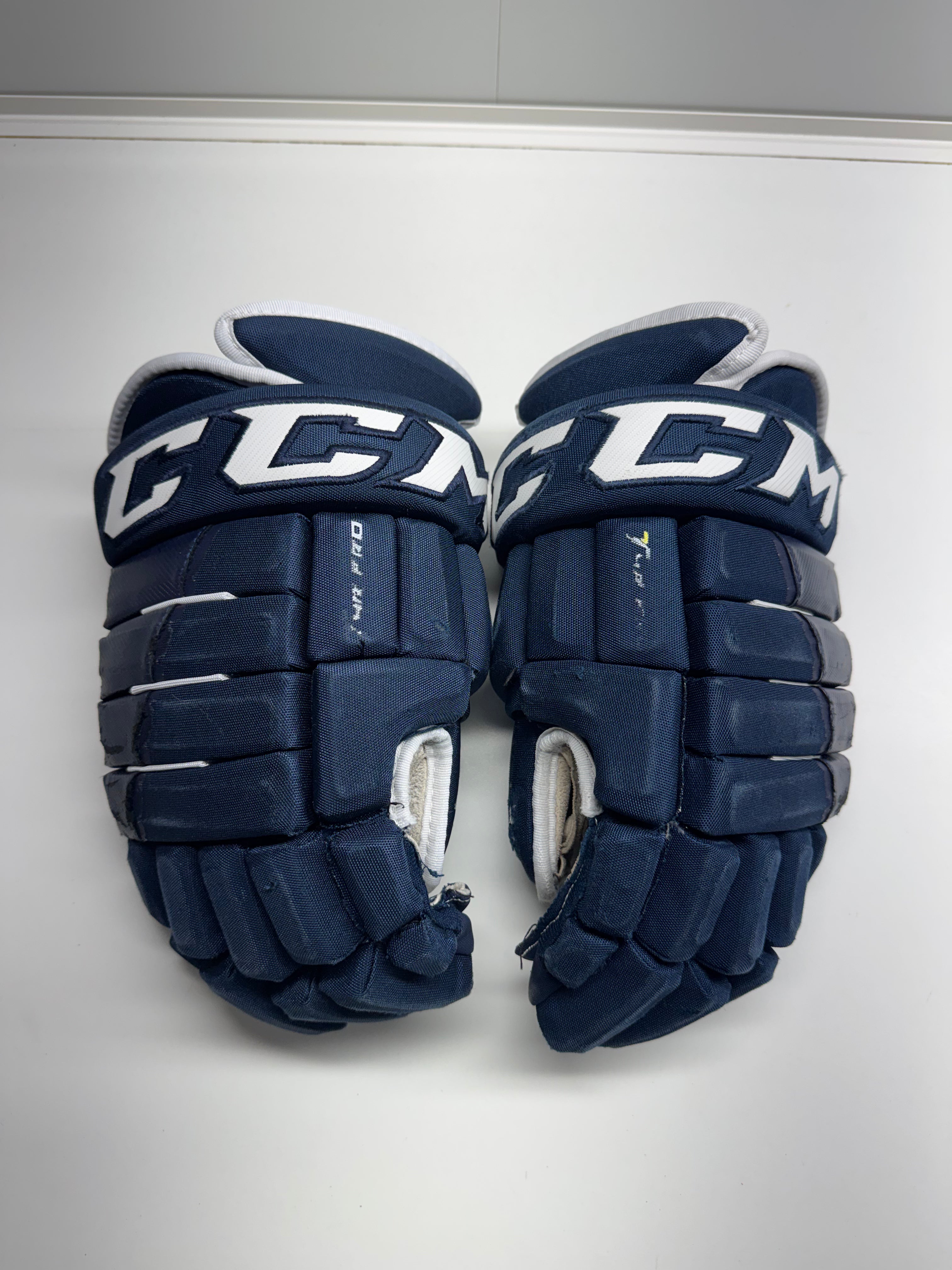 CCM Tacks 4R PRO Gloves SR 14/36 CM