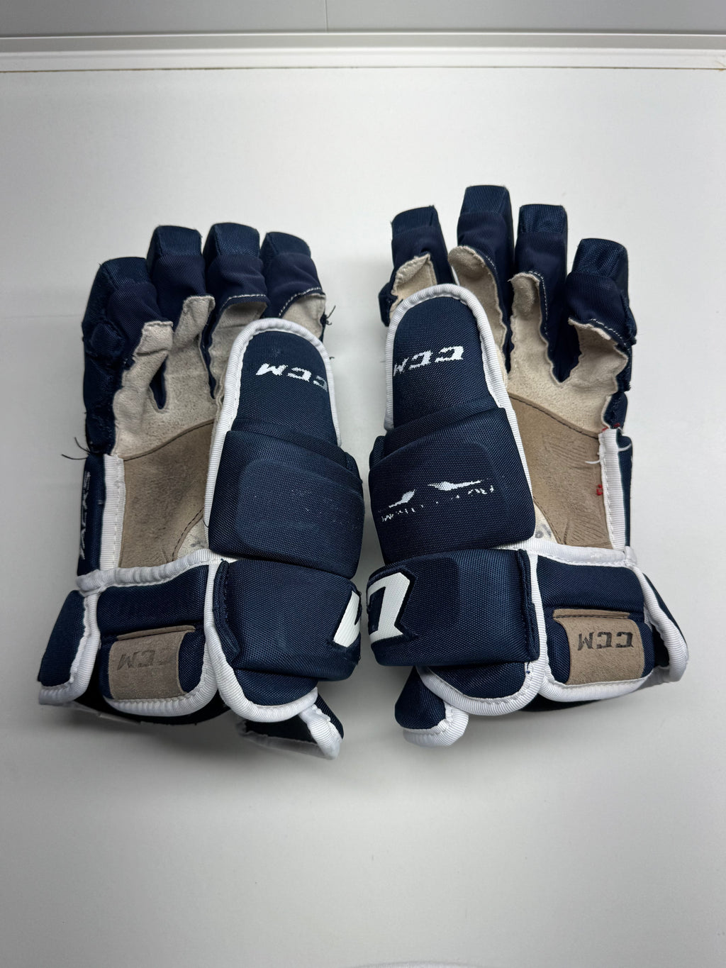 CCM Tacks 4R PRO Gloves SR 14/36 CM