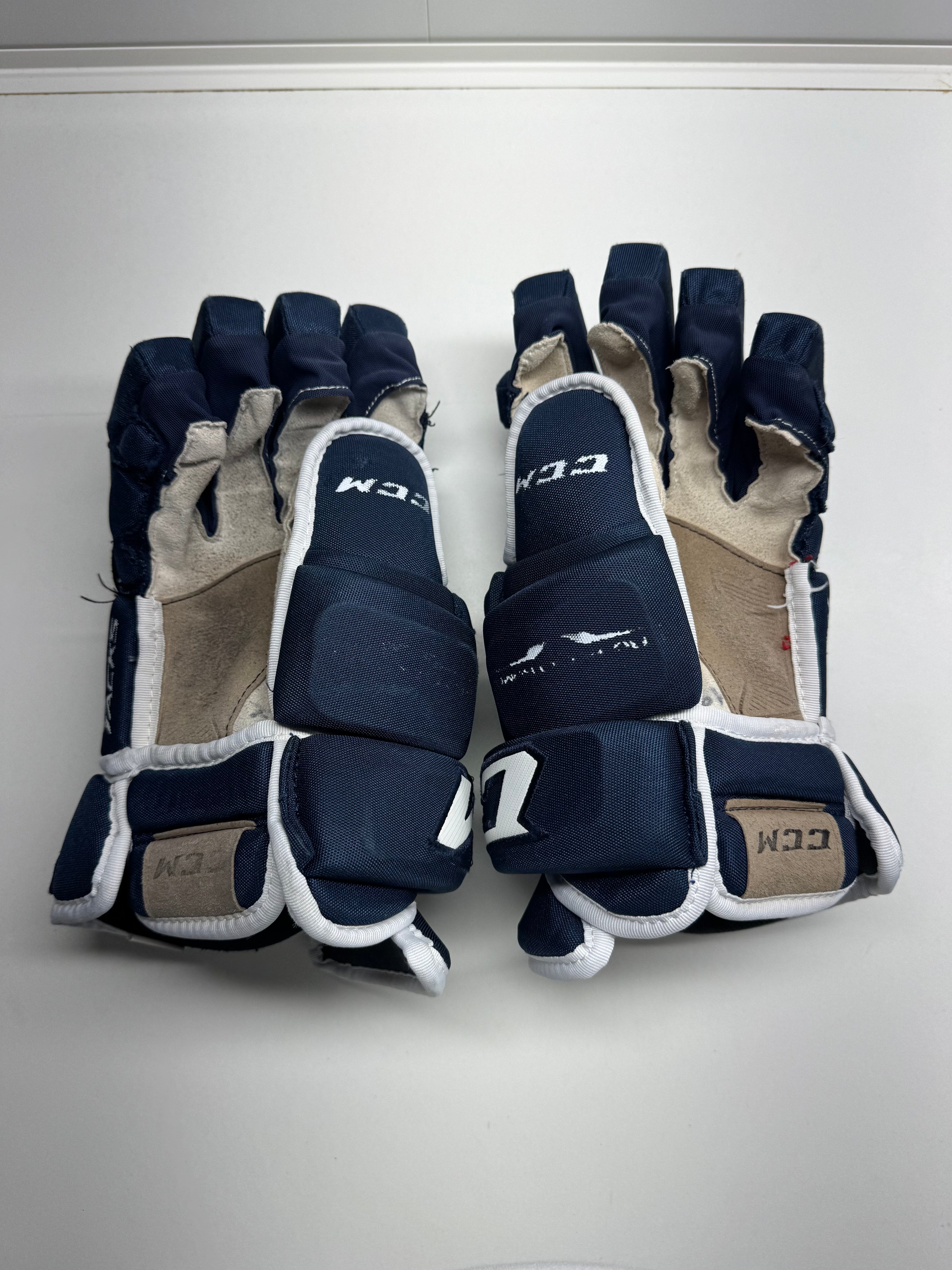 CCM Tacks 4R PRO Gloves SR 14/36 CM