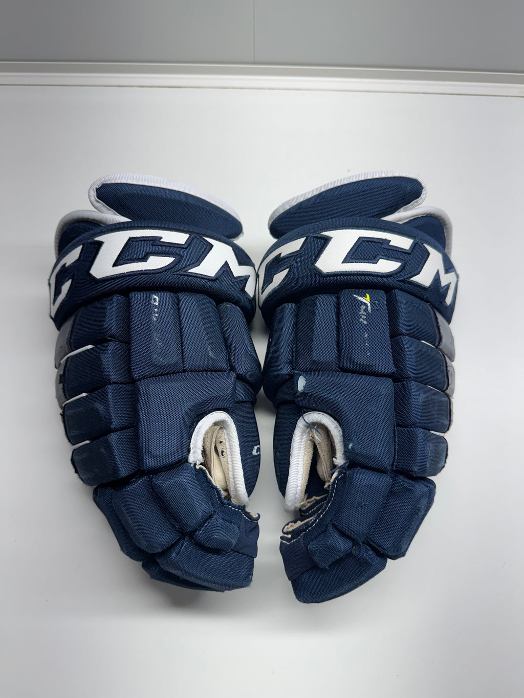 CCM Tacks 4R PRO Gloves SR 14/36 CM