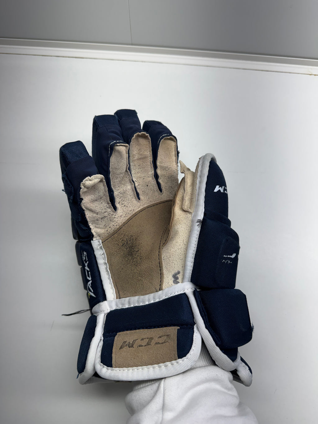 CCM Tacks 4R PRO Gloves SR 14/36 CM