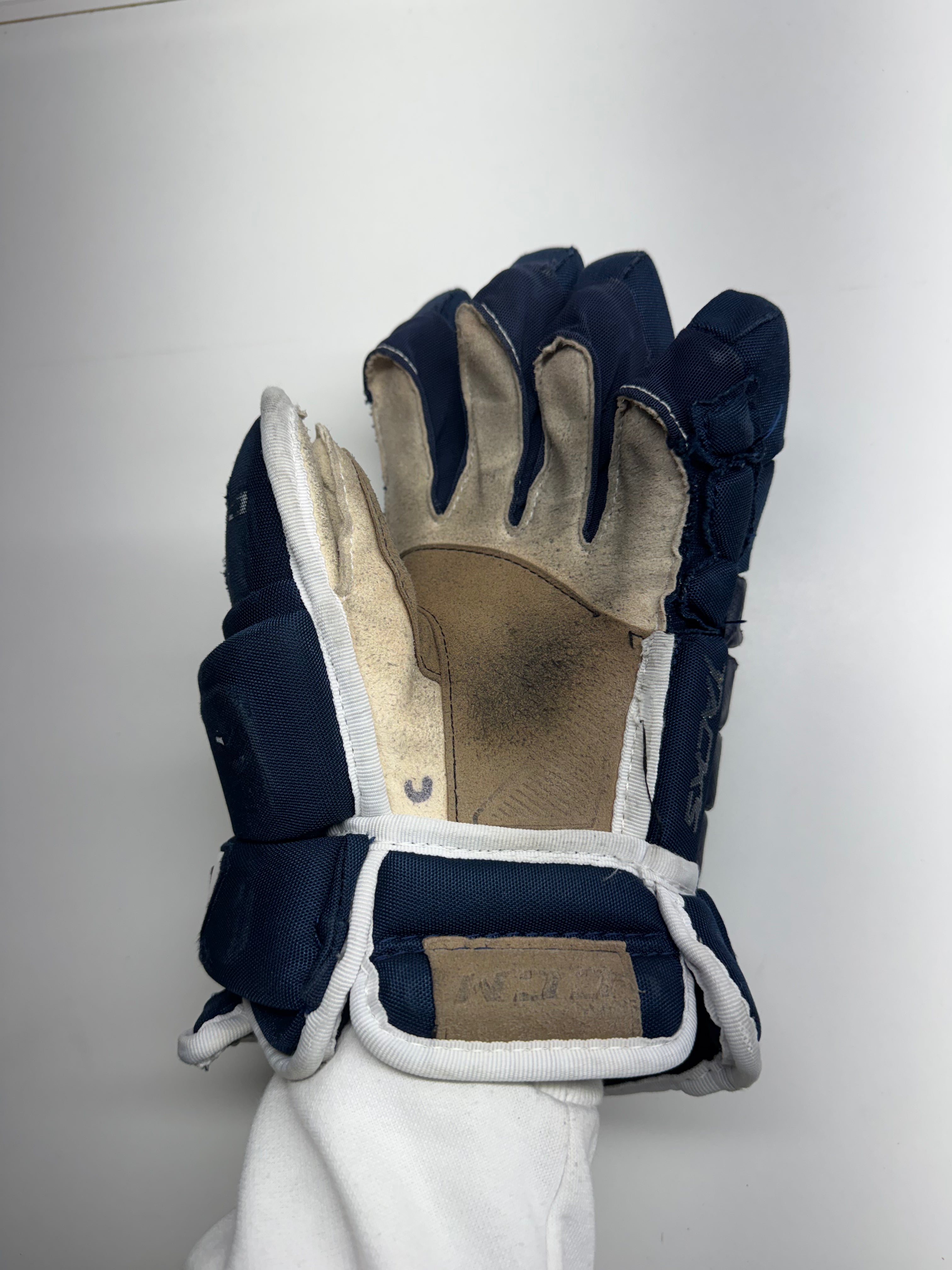 CCM Tacks 4R PRO Gloves SR 13/33 CM