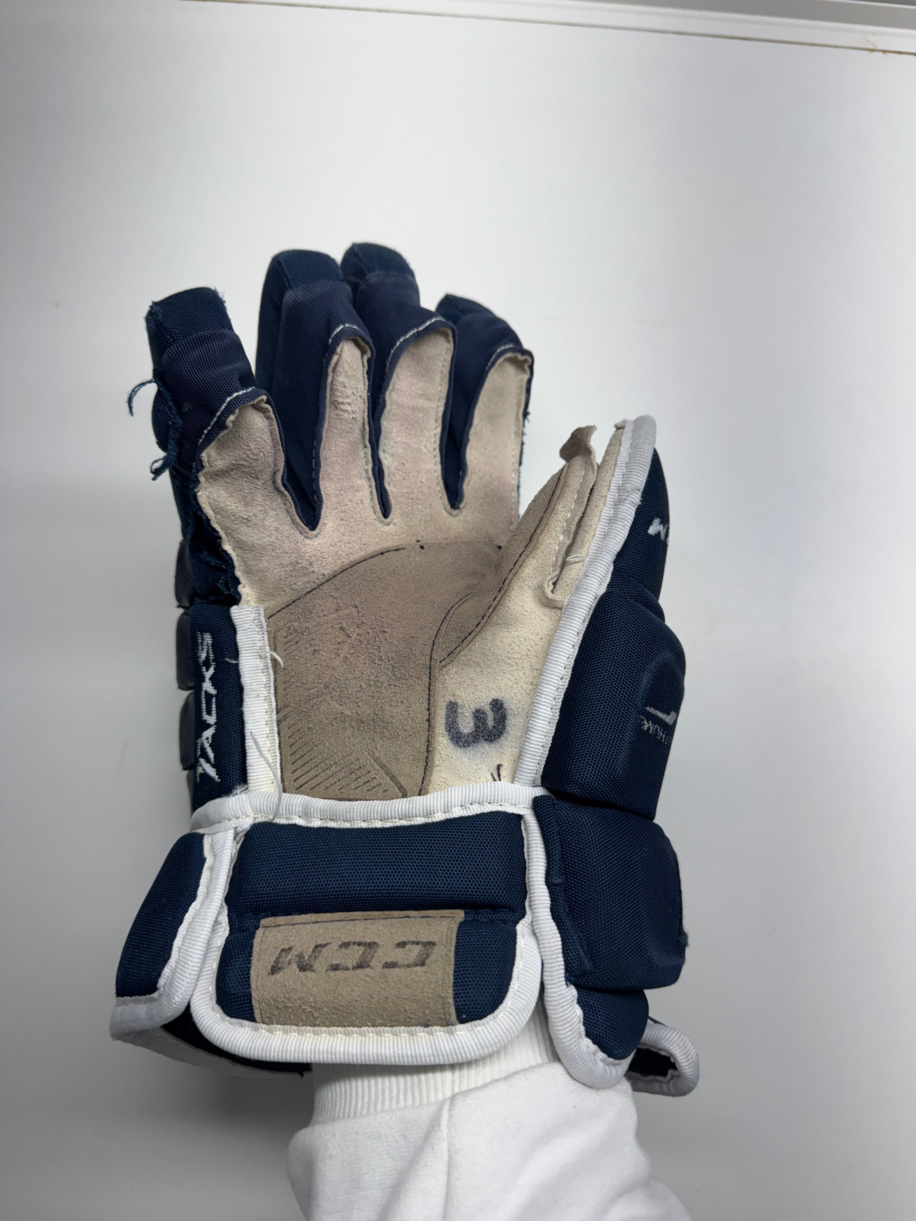 CCM Tacks 4R PRO Gloves SR 14/36 CM