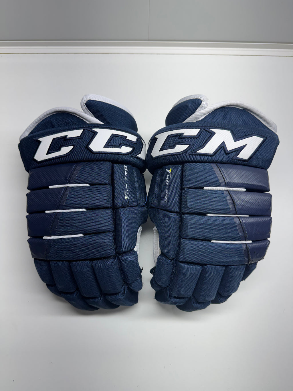 CCM Tacks 4R PRO Gloves SR 14/36 CM