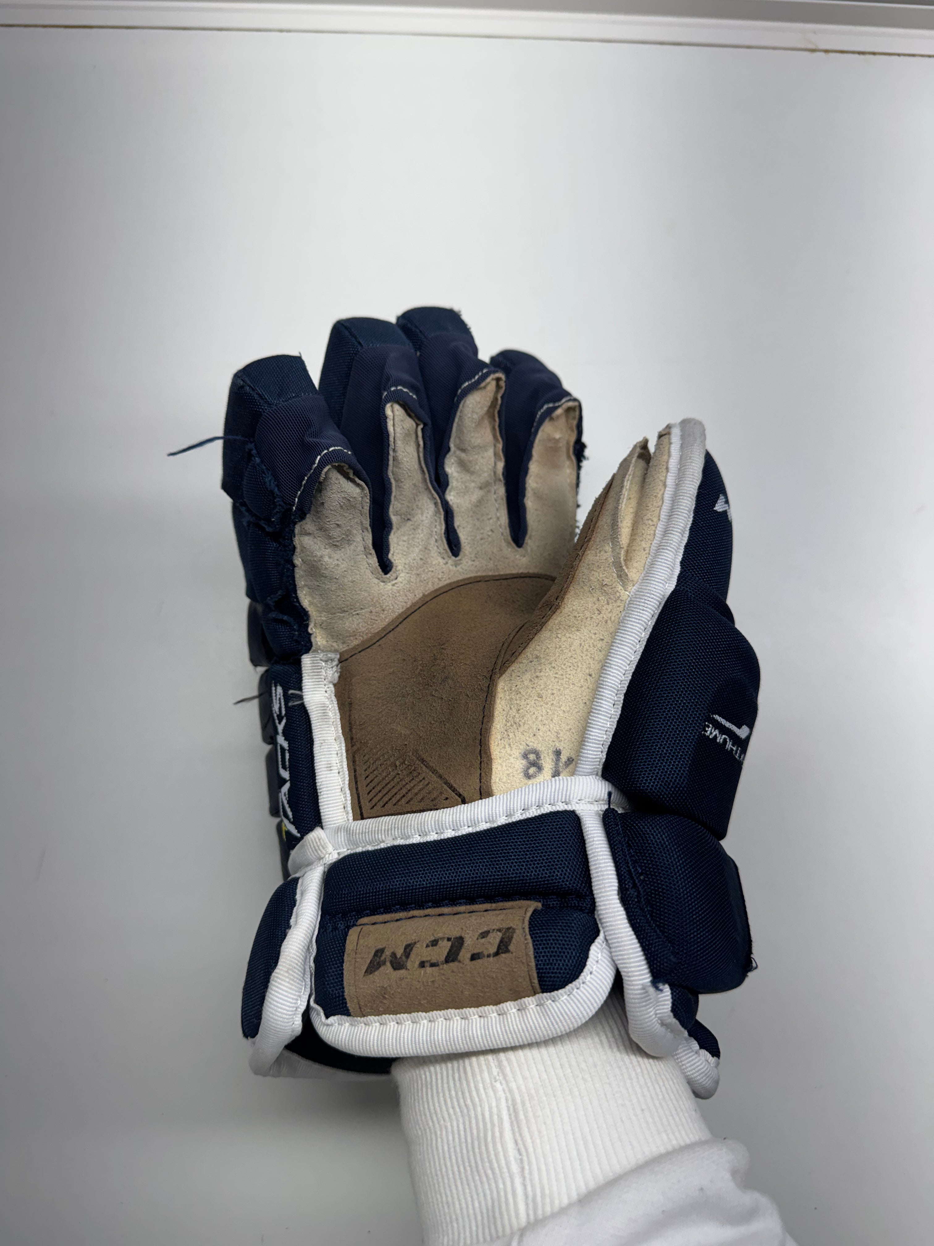 CCM Tacks 4R PRO Gloves SR 13/33 CM