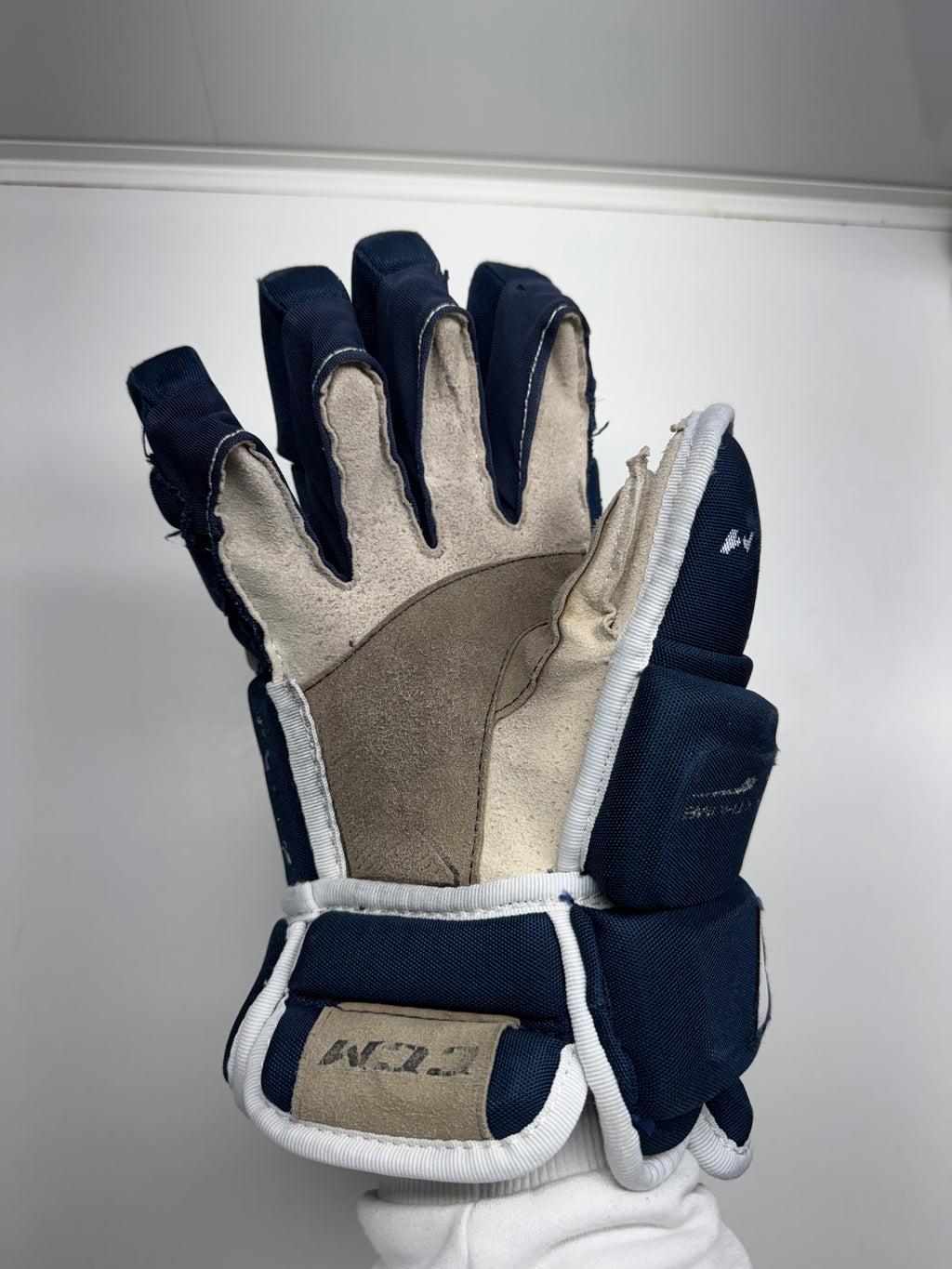 CCM Tacks 4R PRO Gloves SR 14/36 CM