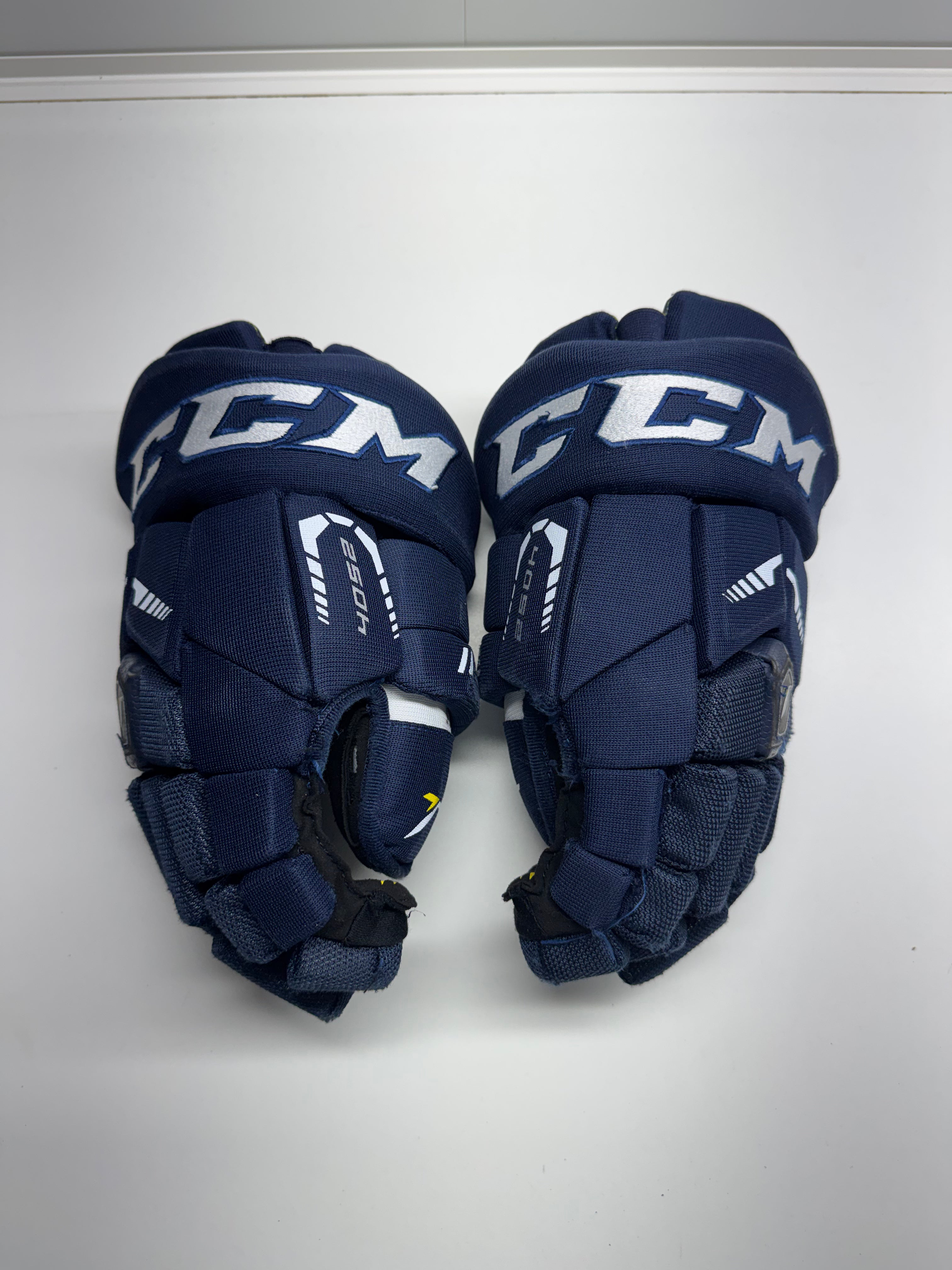 CCM Tacks 4052 Gloves SR 13/33 CM