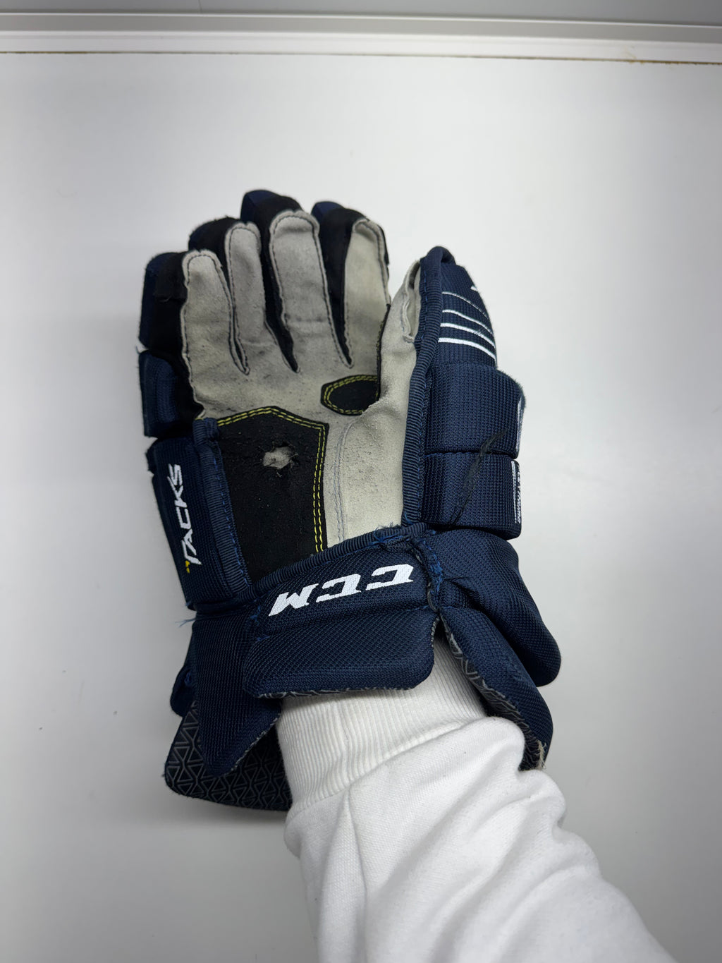 CCM Tacks 5092 Gloves SR 13/33 CM
