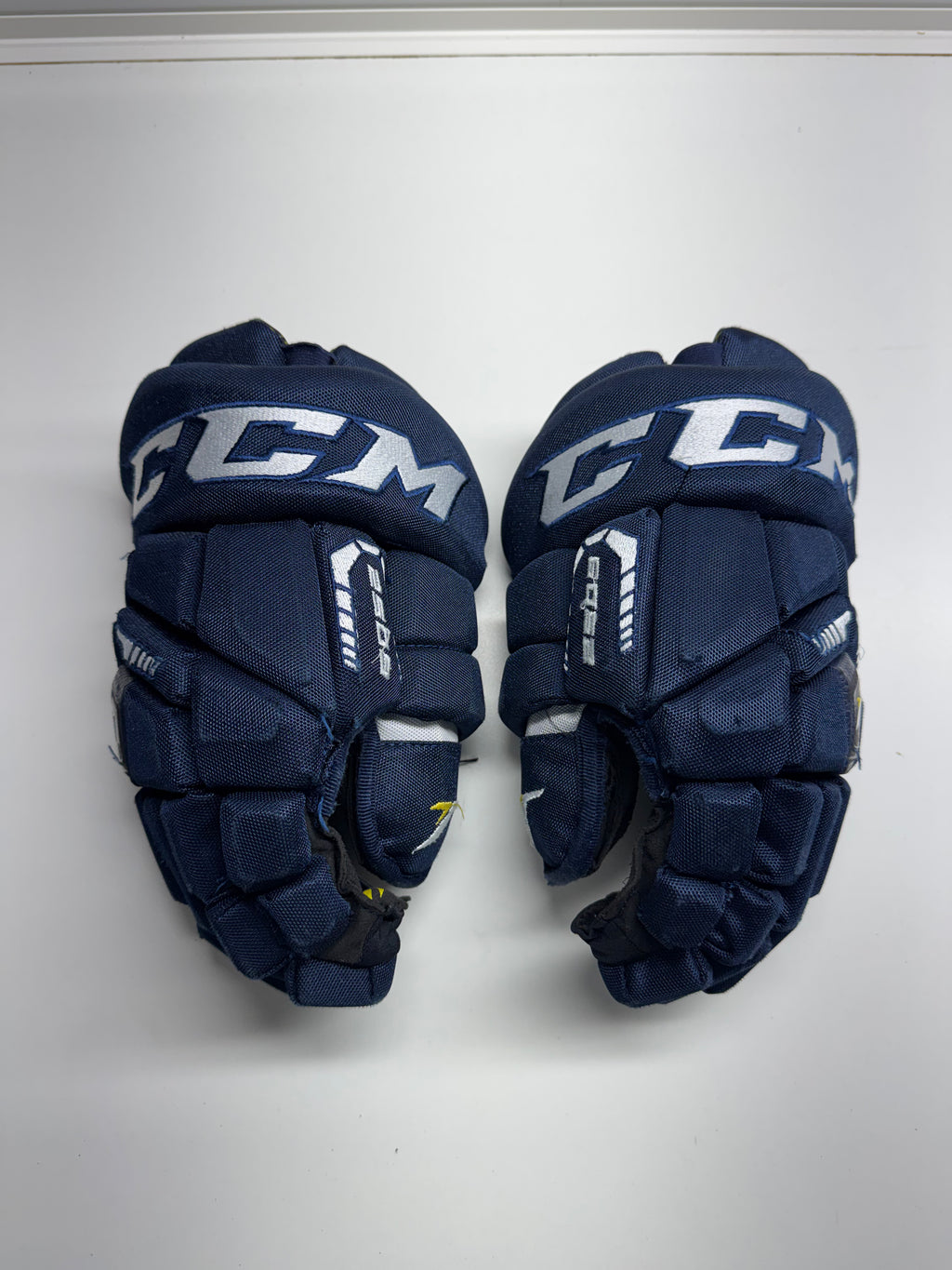 CCM Tacks 6052 Gloves JR 12/30 CM