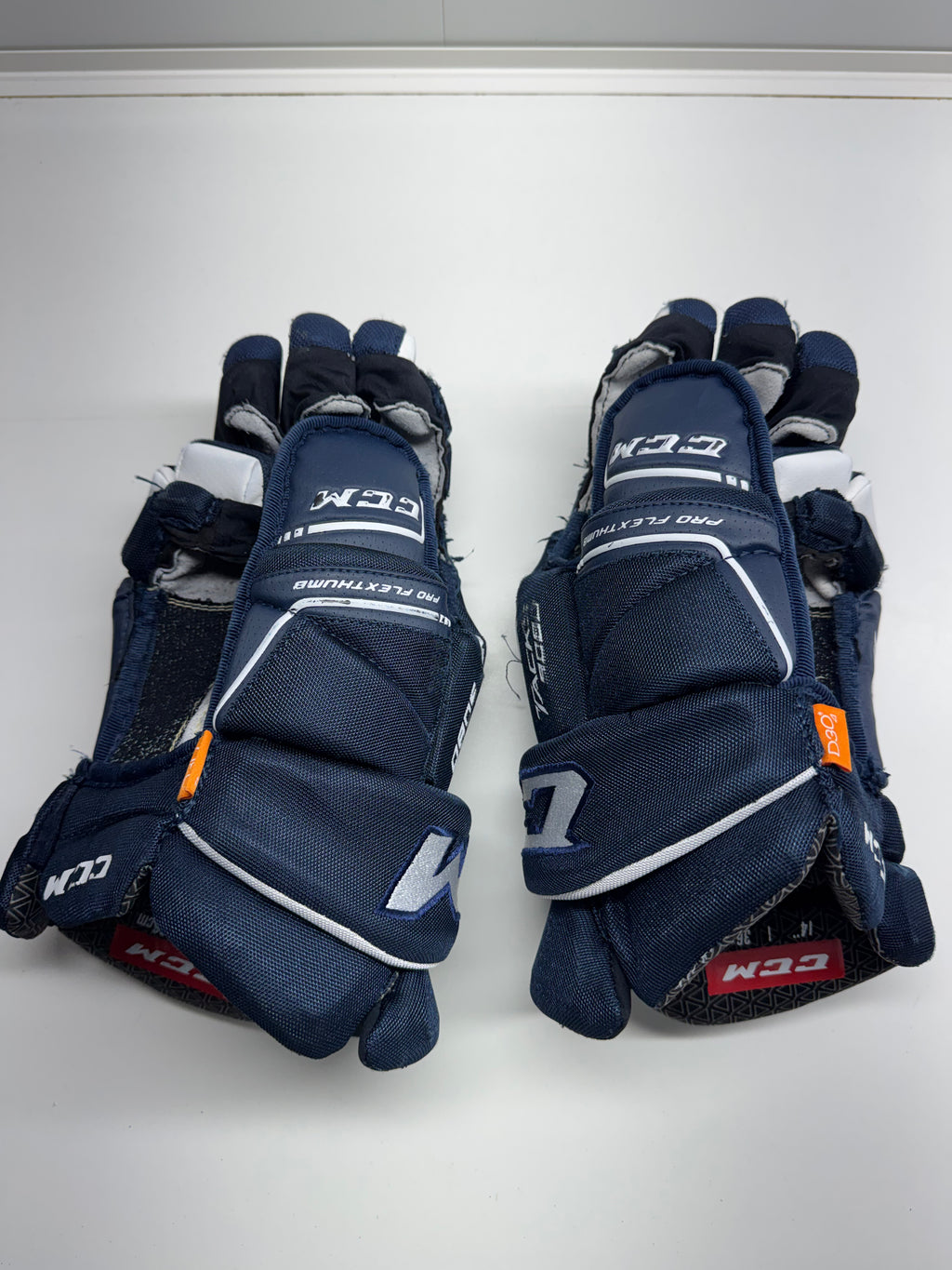 CCM Tacks 9080 Gloves SR 14/36 CM