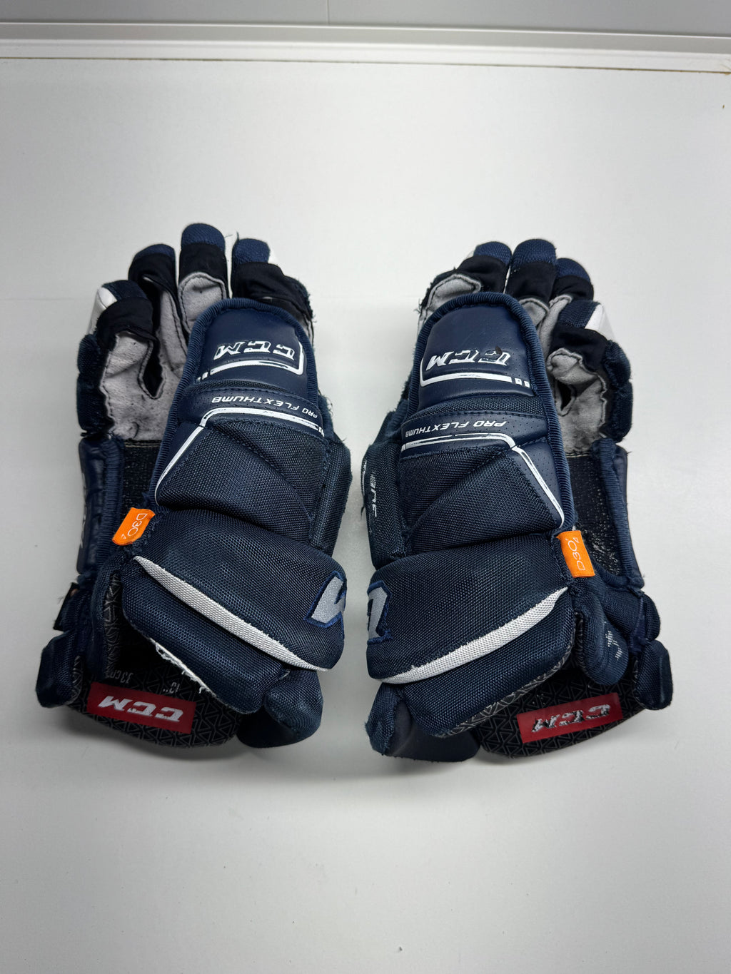 CCM Tacks 9080 Gloves SR 13/33 CM