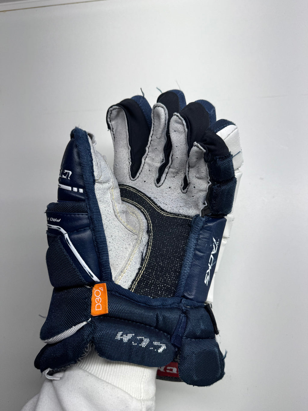 CCM Tacks 9080 Gloves SR 13/33 CM