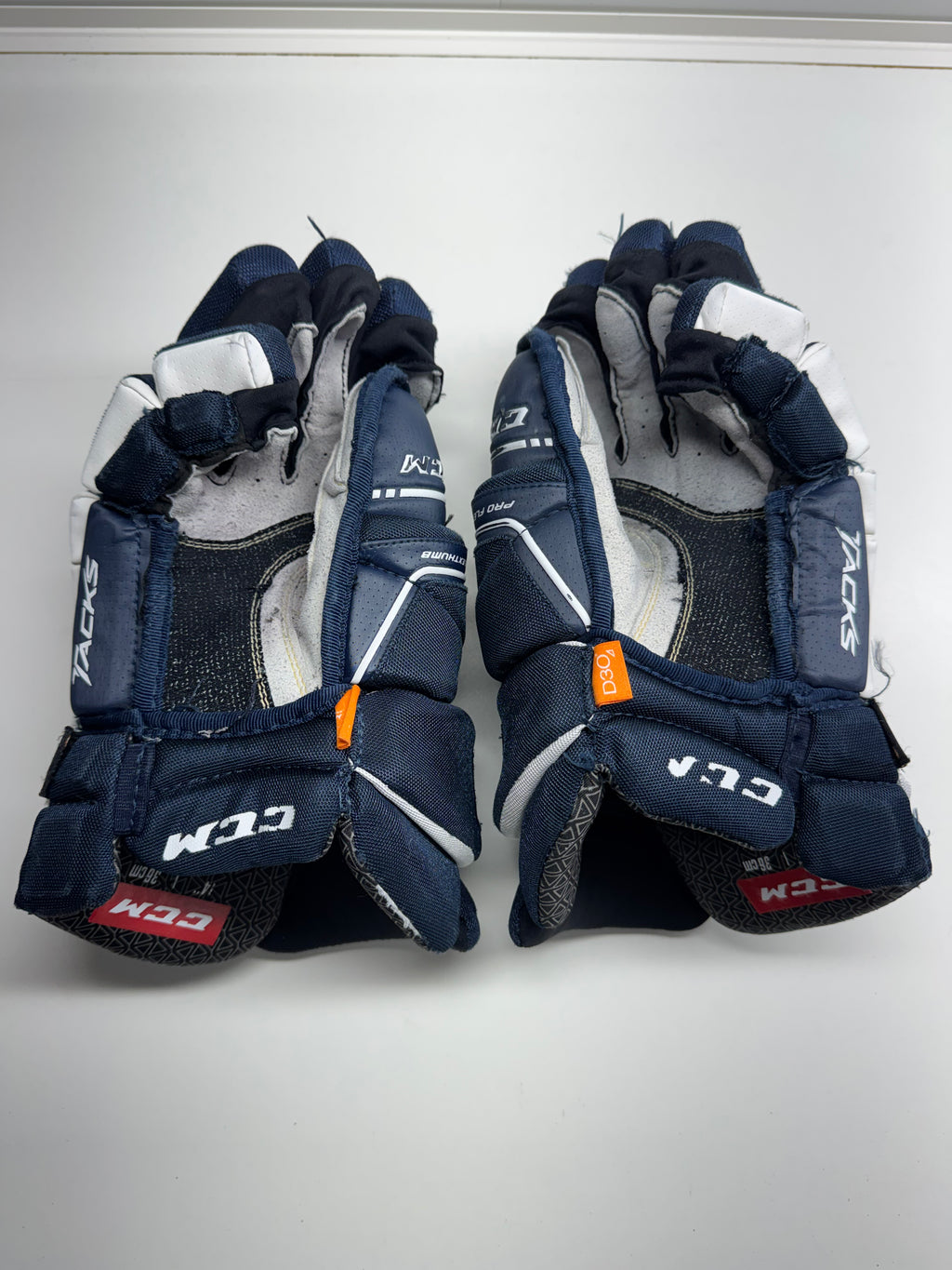 CCM Tacks 9080 Gloves SR 14/36 CM