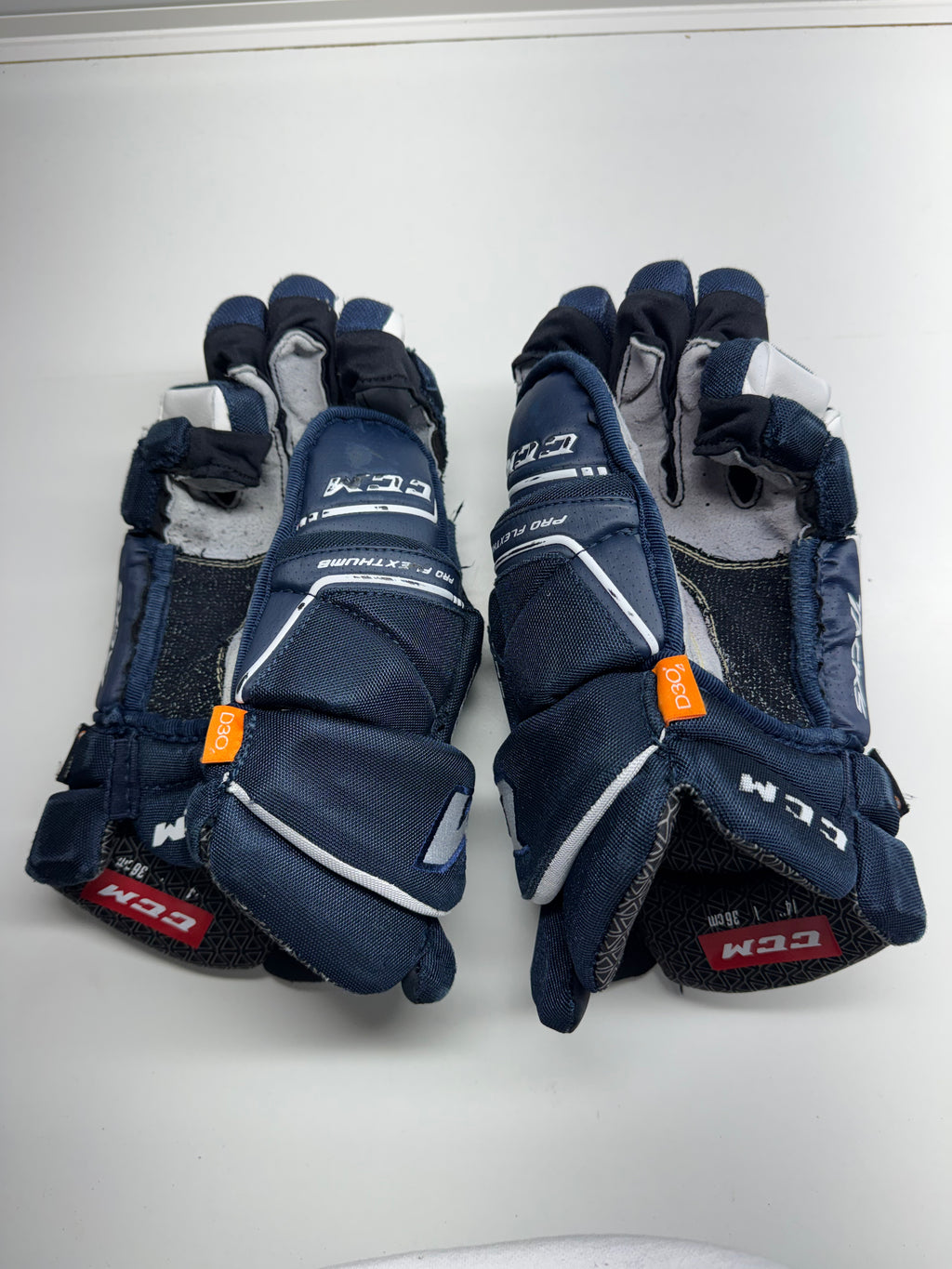 CCM Tacks 9080 Gloves SR 14/36 CM