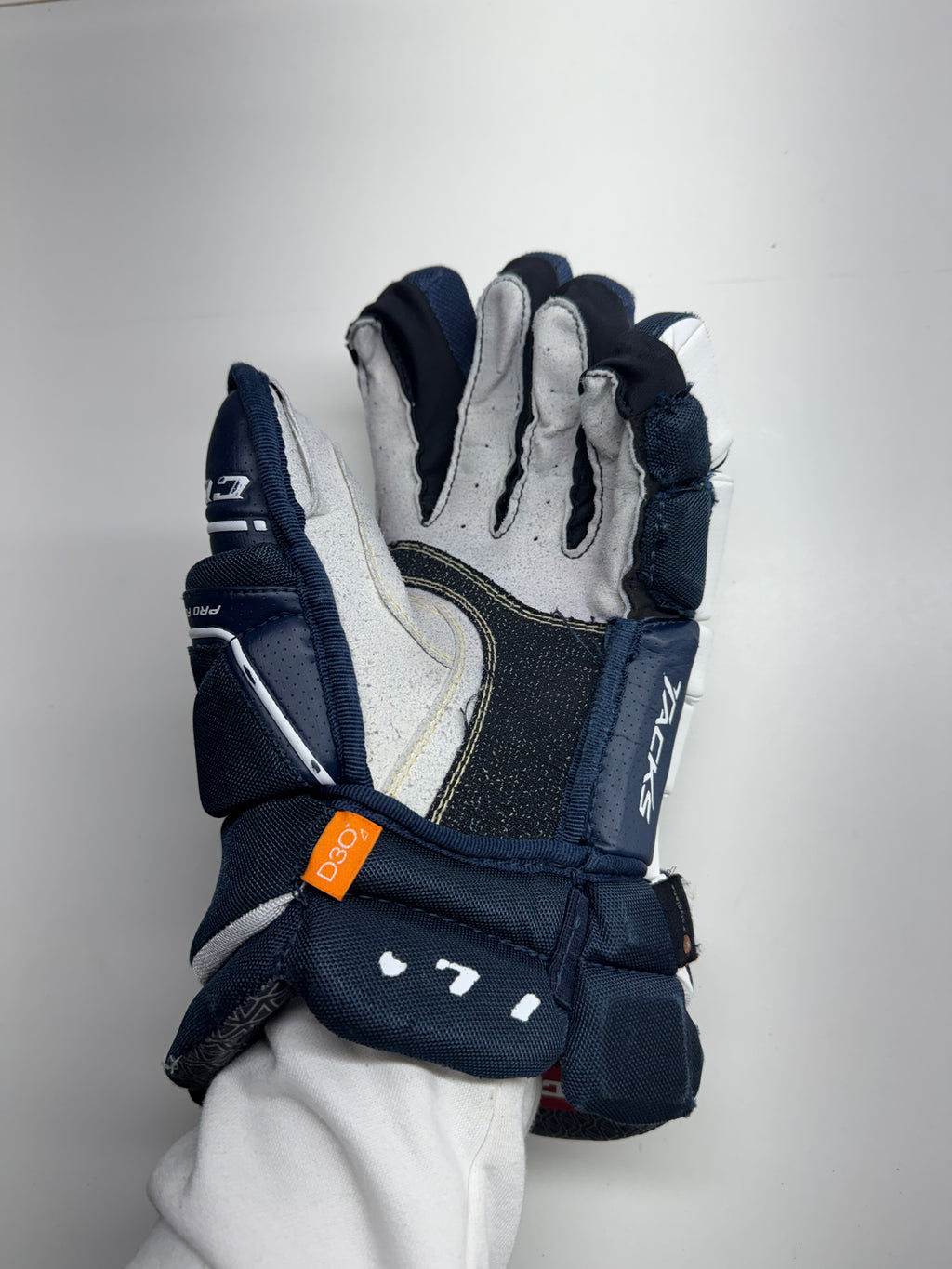 CCM Tacks 9080 Gloves SR 15/38 CM