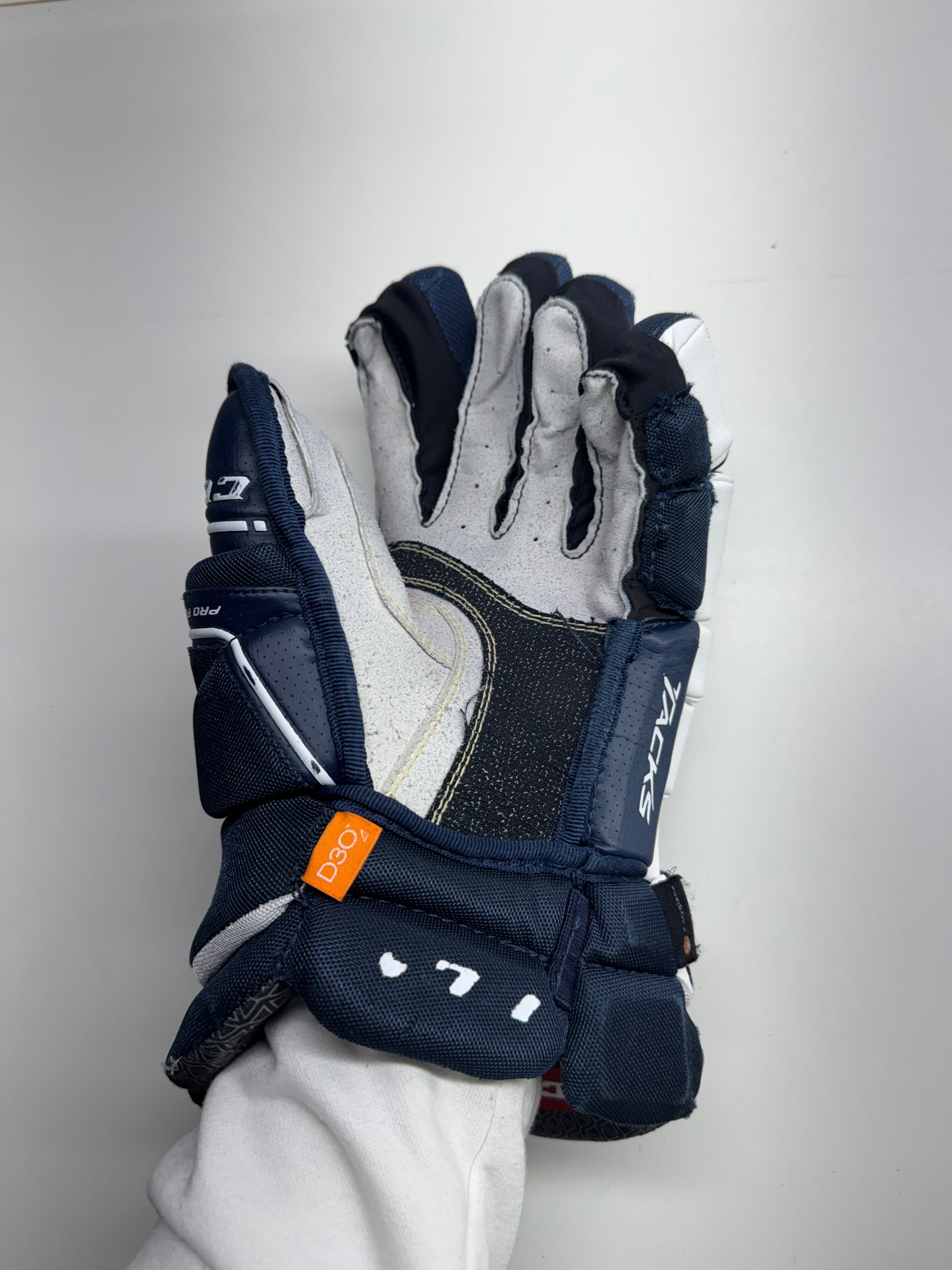 CCM Tacks 9080 Gloves SR 15/38 CM