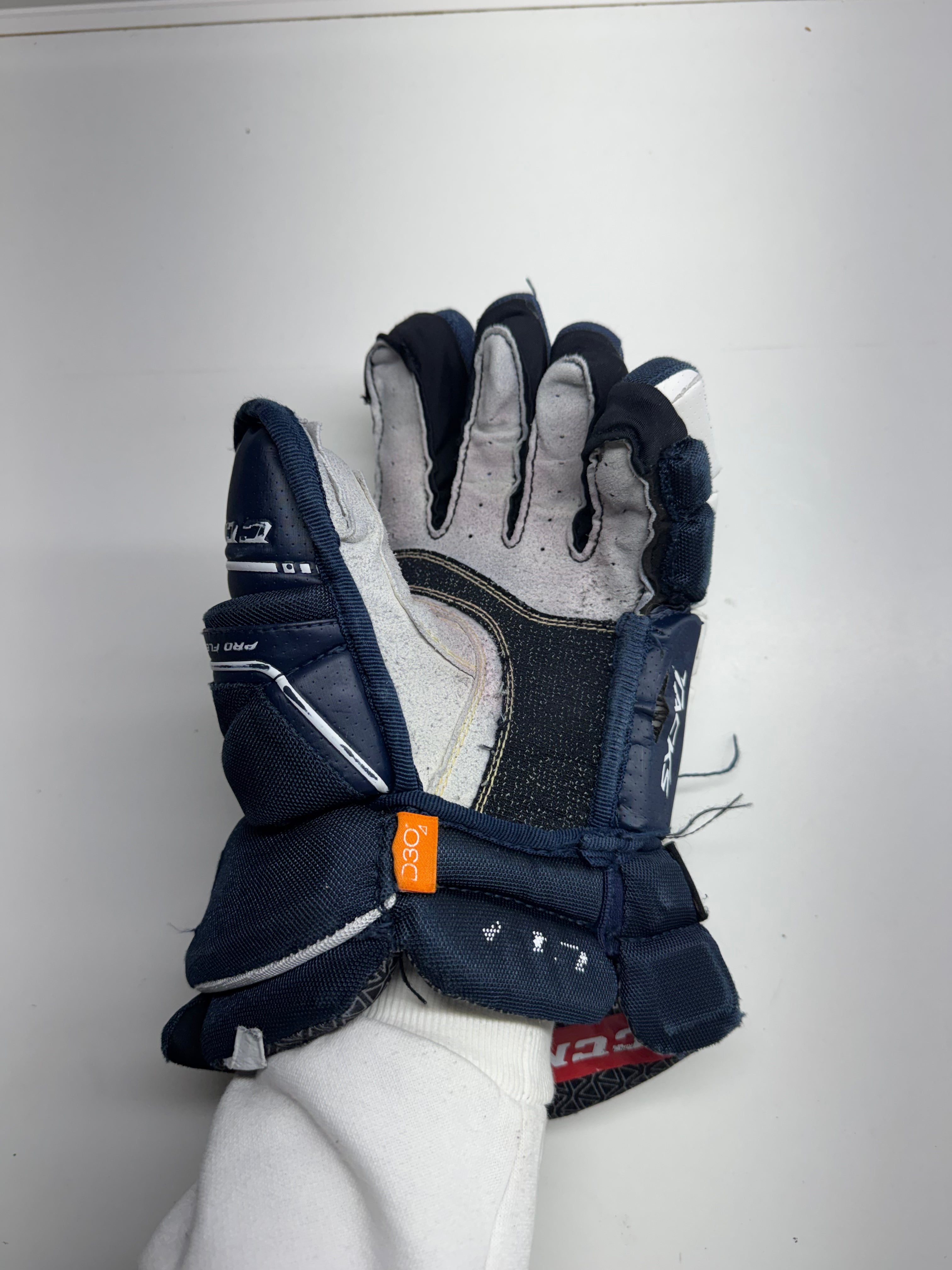 CCM Tacks 9080 Gloves SR 13/33 CM