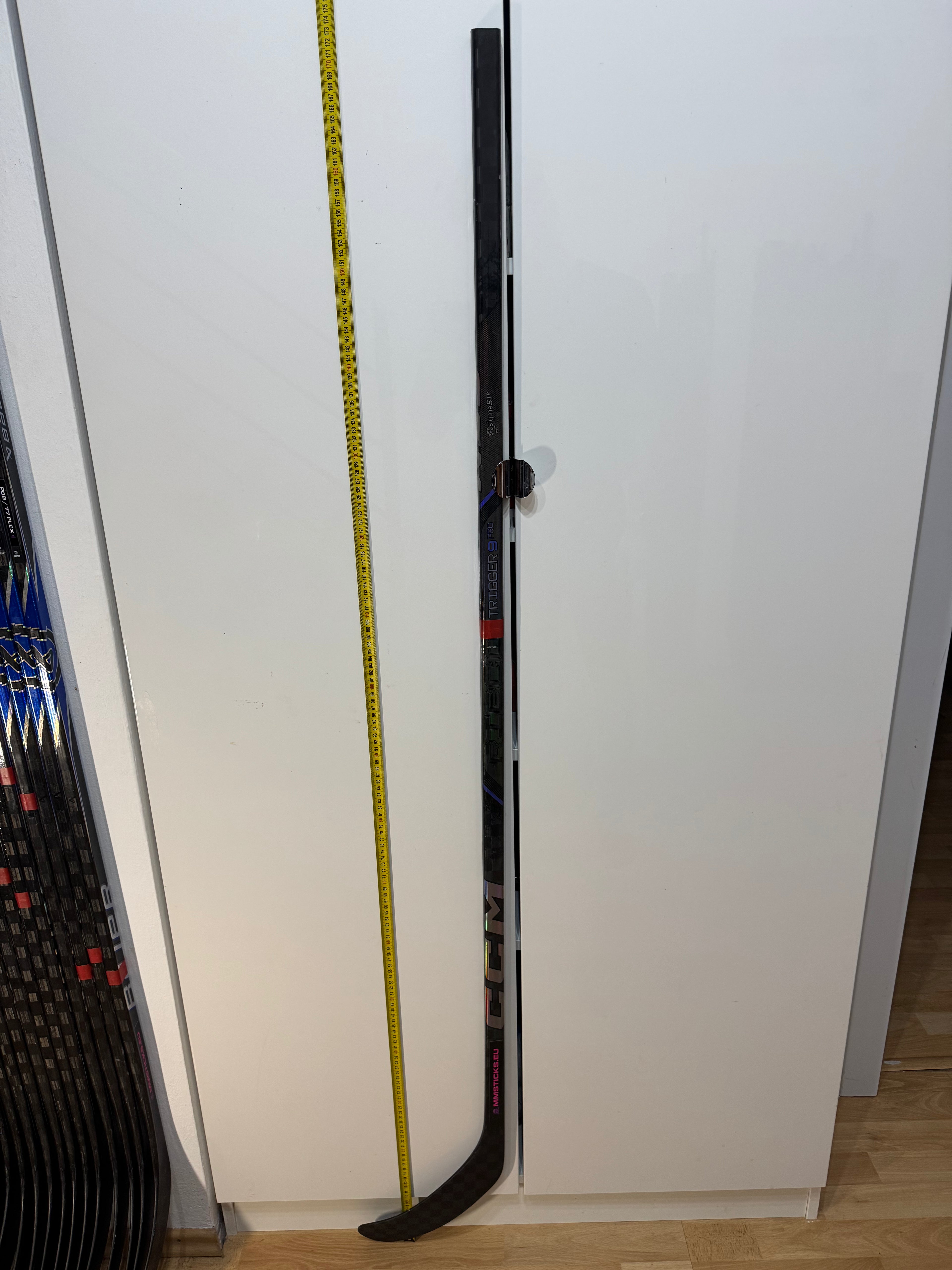 CCM RIBCOR TRIGGER 9 PRO - LAVA P29/85 FLEX 173 CM