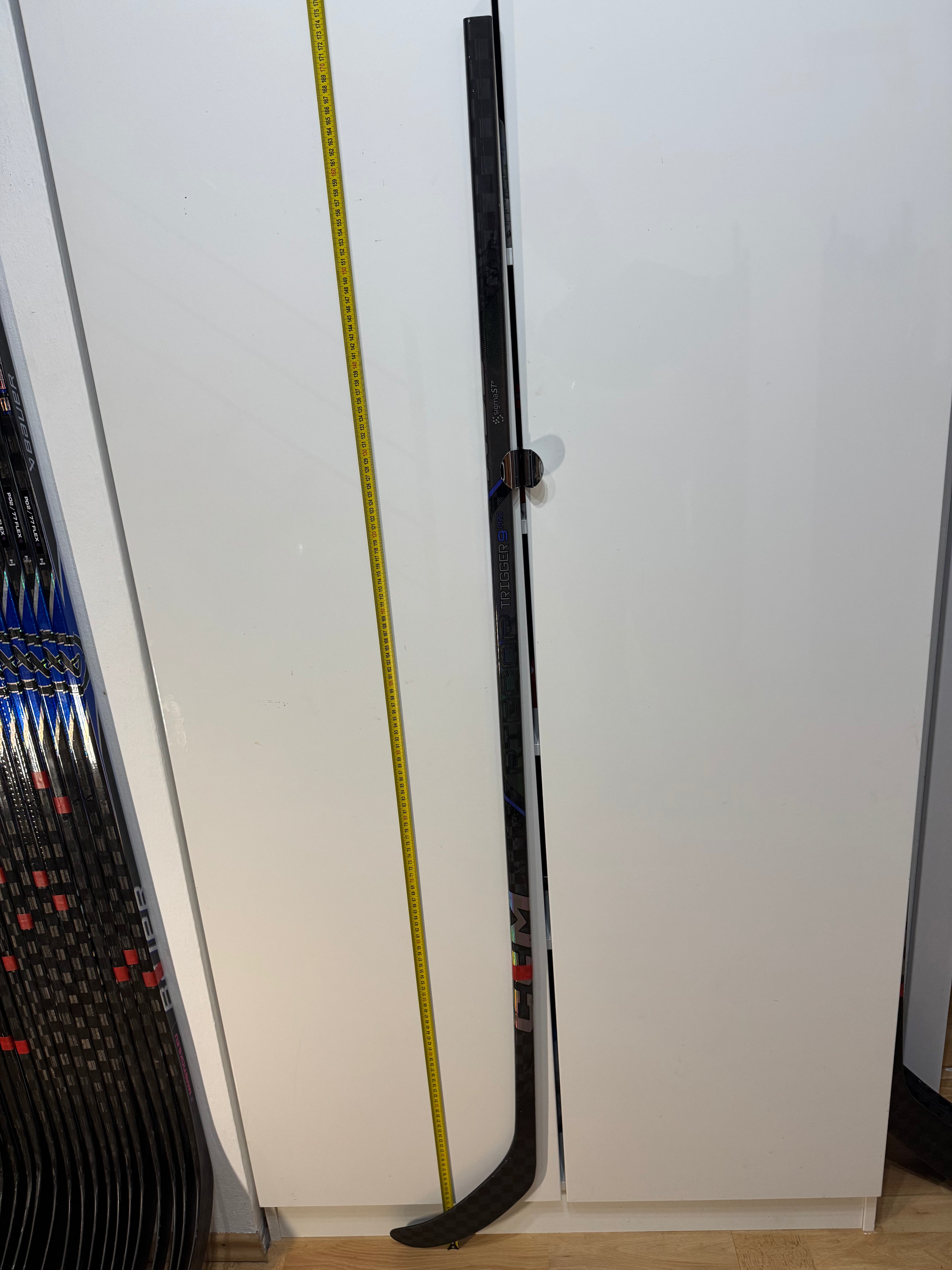 CCM RIBCOR TRIGGER 9 PRO - LAVA P29/85 FLEX 173,5 CM